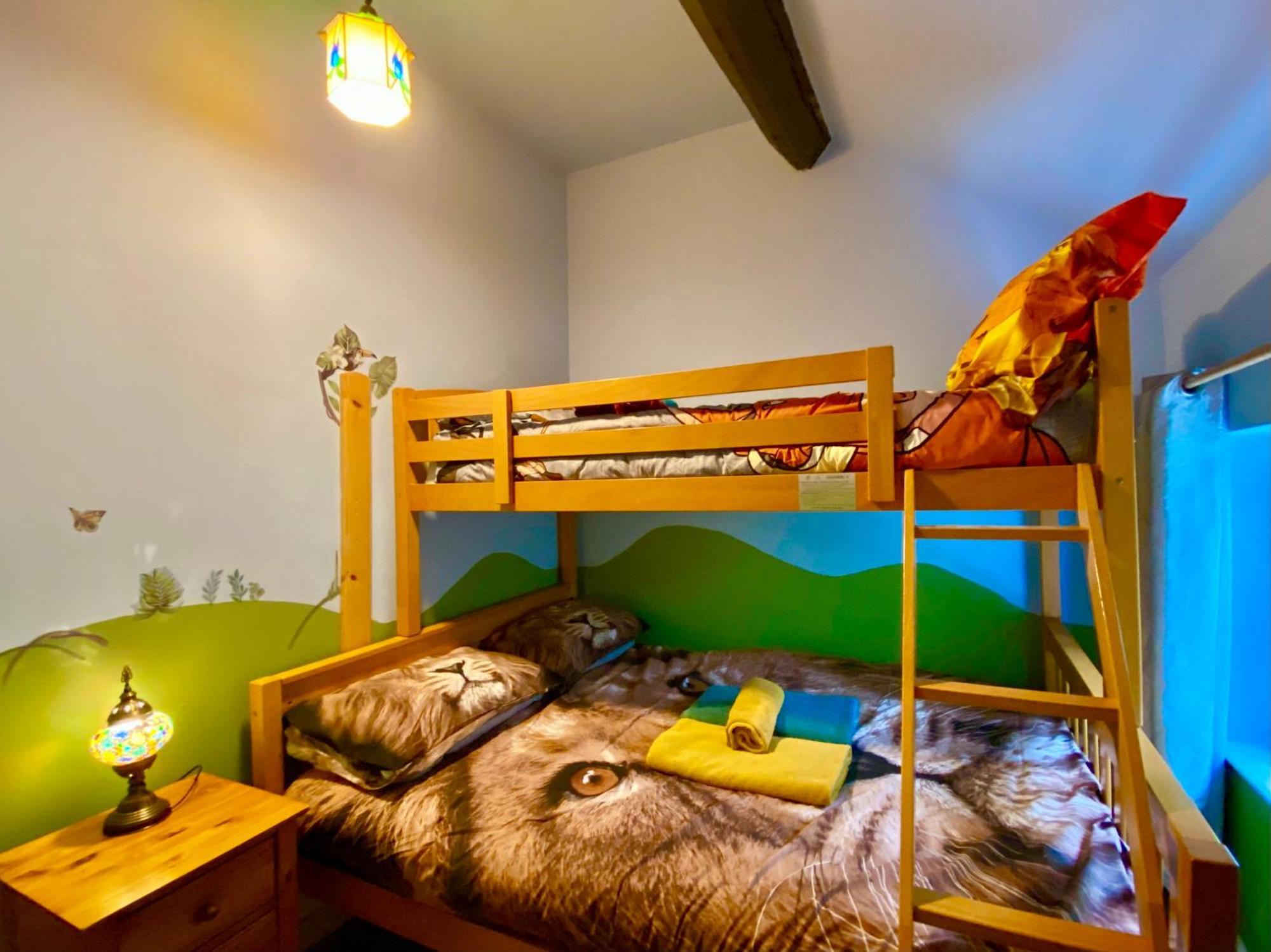 Вилла Squirrel Barn Milwich Экстерьер фото